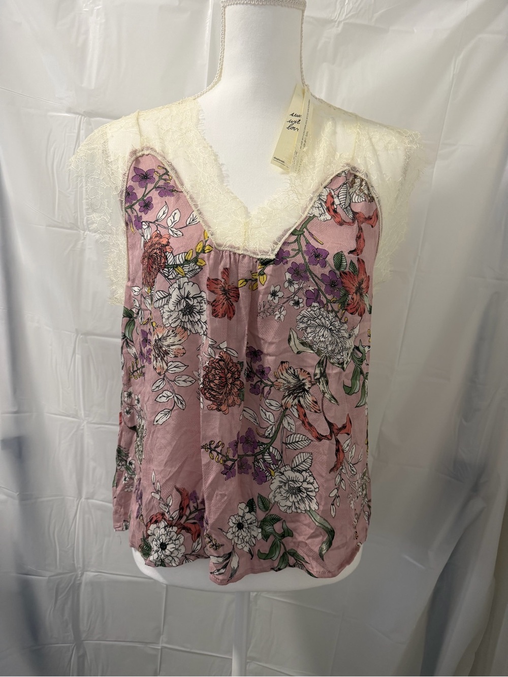 Floral Lace-Trim V-Neck Sleeveless Top - Pink